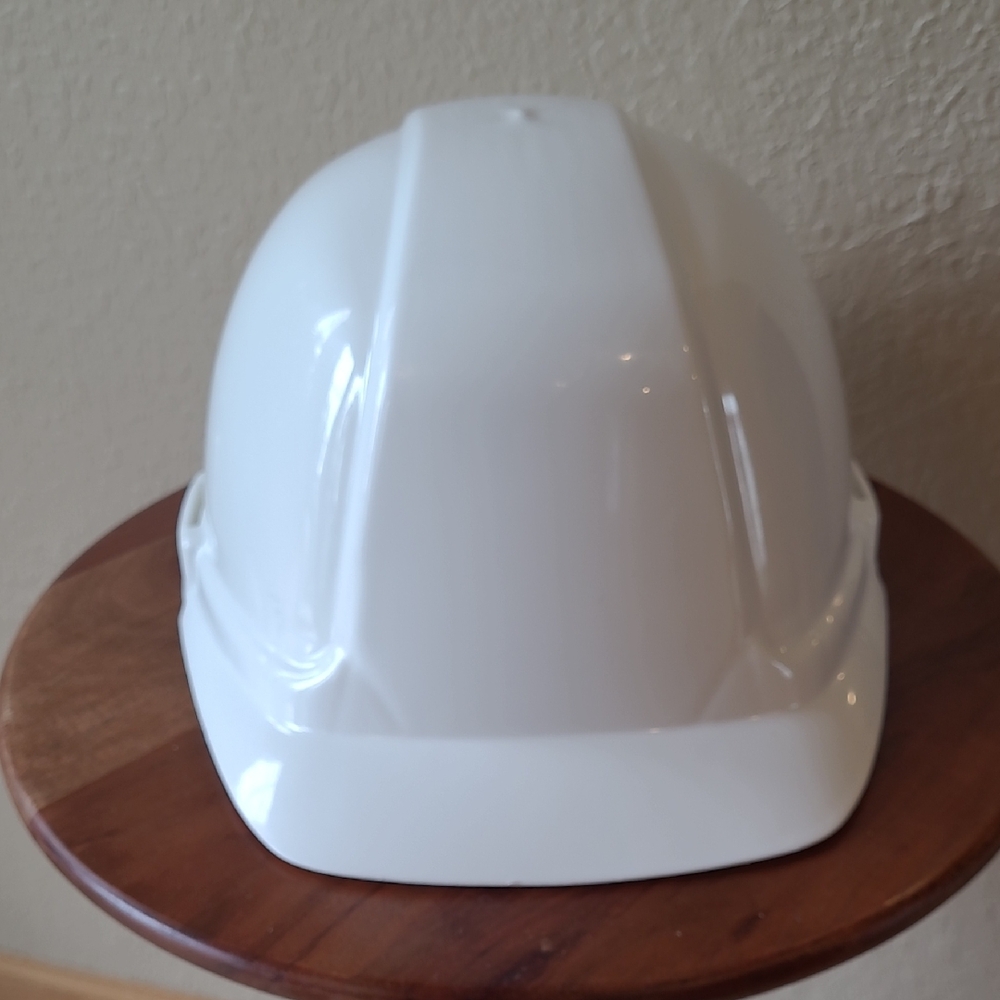 JSP NWT White Safety Hard Hat With Chin Strap